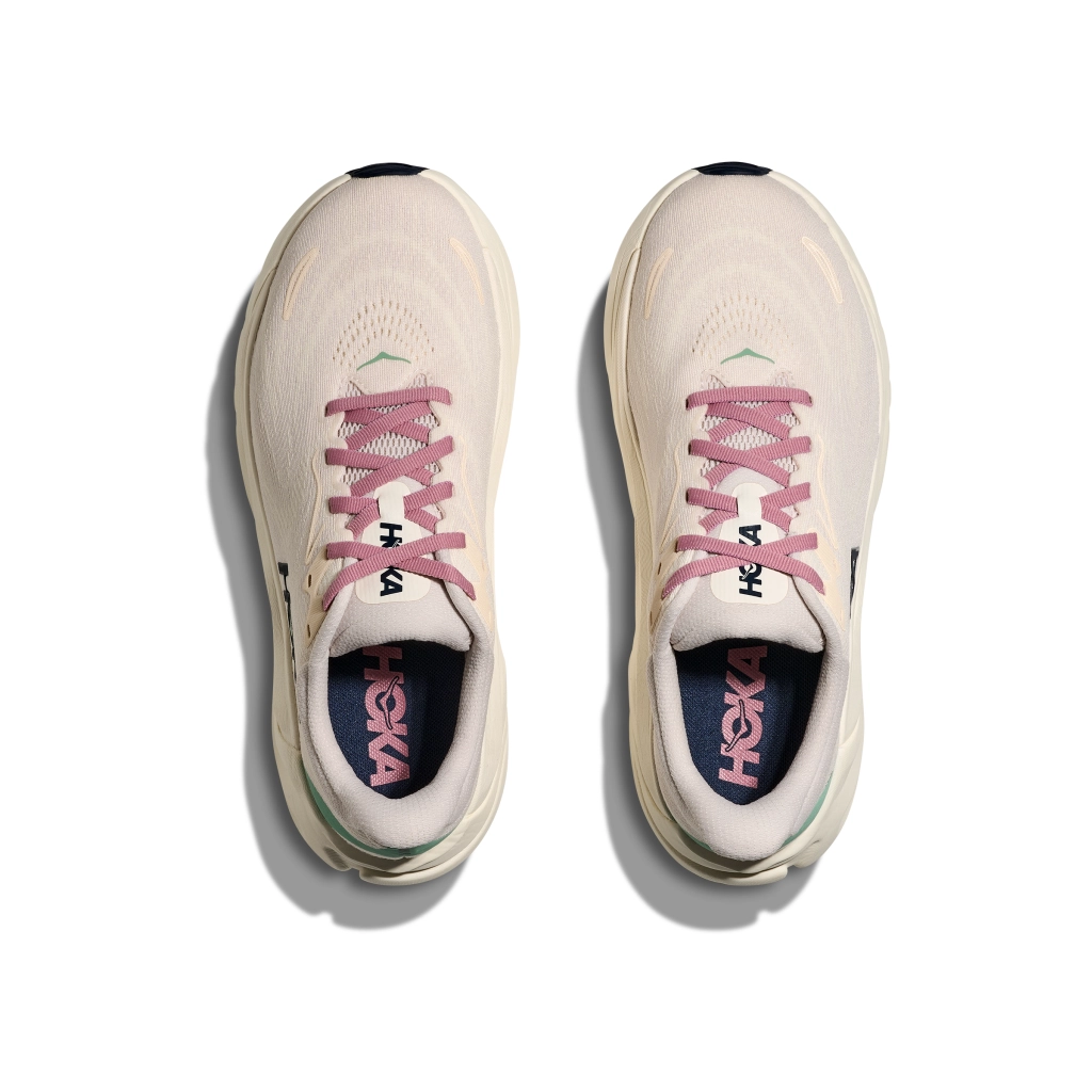 HOKA Women’s Arahi 8