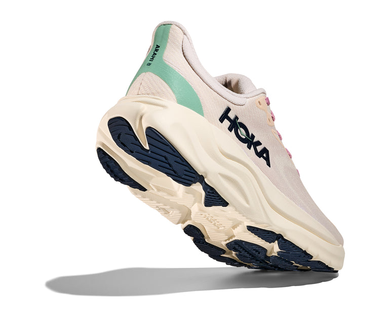 HOKA Women’s Arahi 8