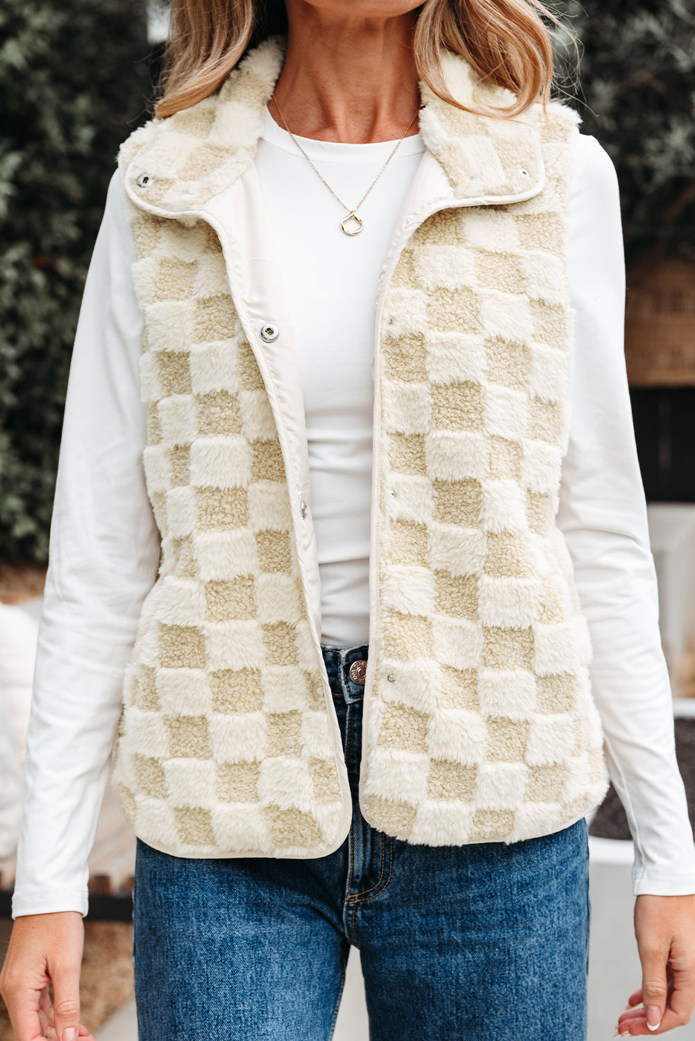 Stevie Sherpa Checkerboard Button Vest With Pocket - Threaded Pear
