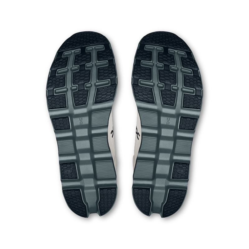 On Running Men's Cloudstratus 3
