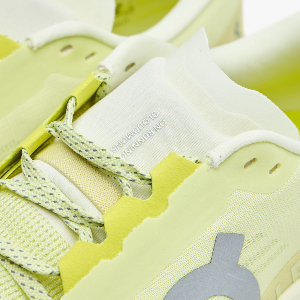 On Men's Cloudmonster 3 Max