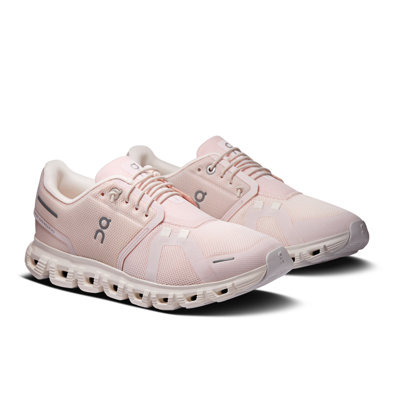 On Women's Cloud 6