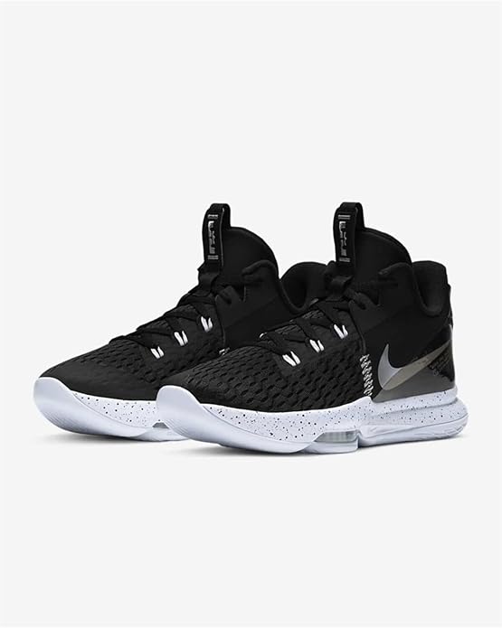 LeBron Witness 5
