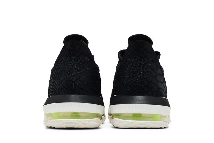 Nike LeBron 16 Low