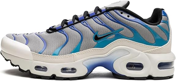NIKE Air Max Plus