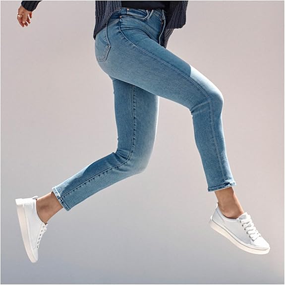 Women's Winny Lace-up Shoes