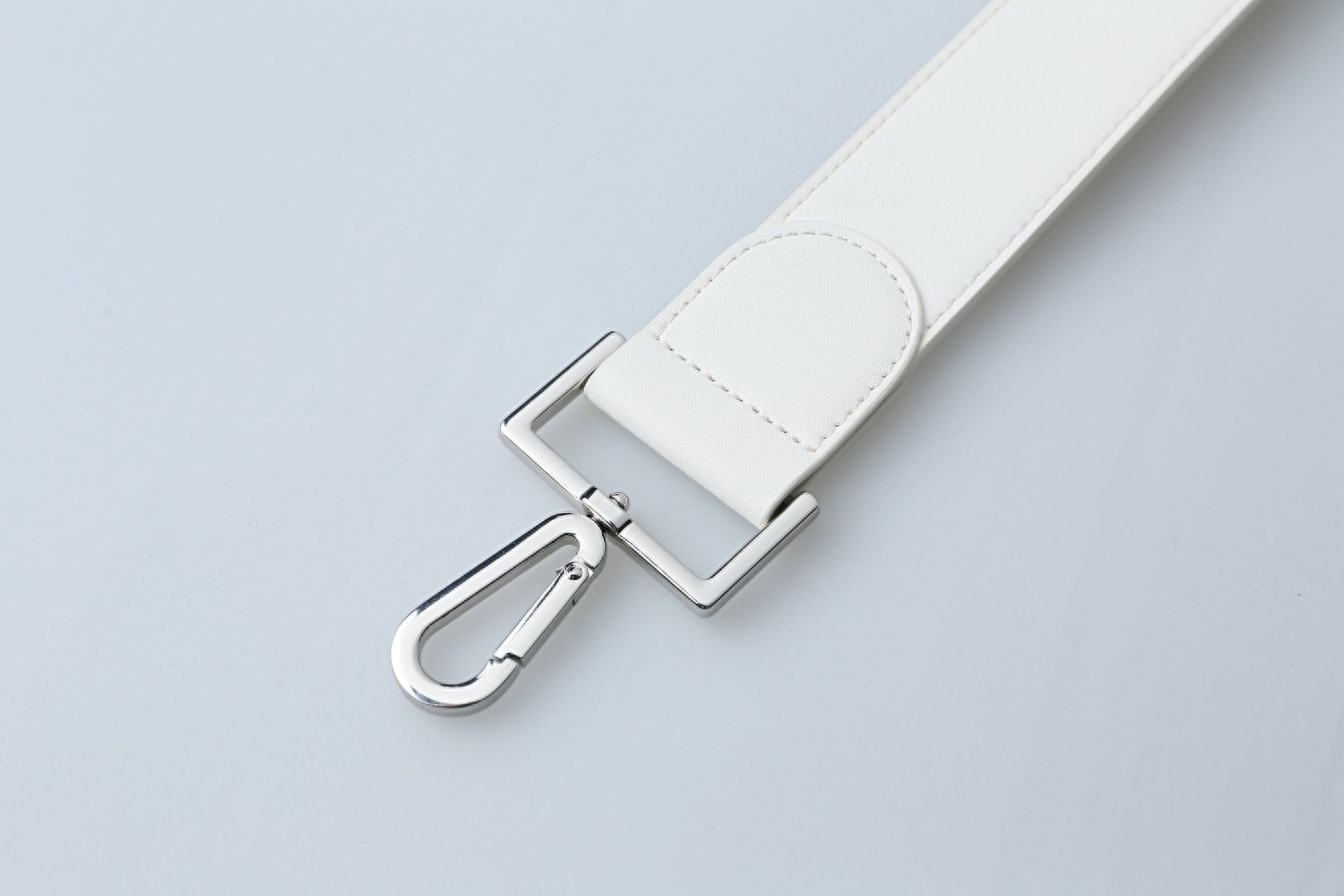 Andersen Calfskin Shoulder Bag & Leash & Collar
