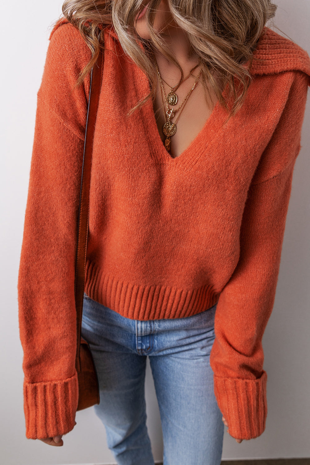 Avery Edge Sexy Elegant Sweater - Threaded Pear