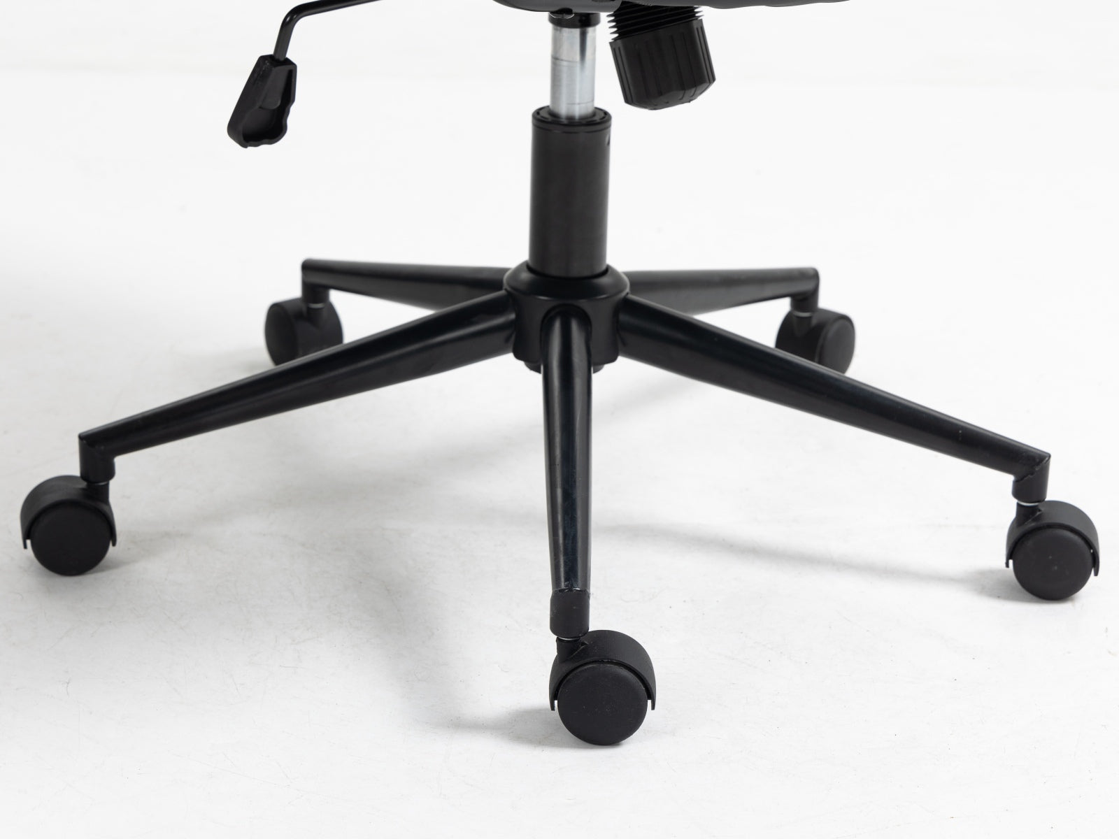 Mid Back Ergonomic PU Leather Rolling Swivel Chair