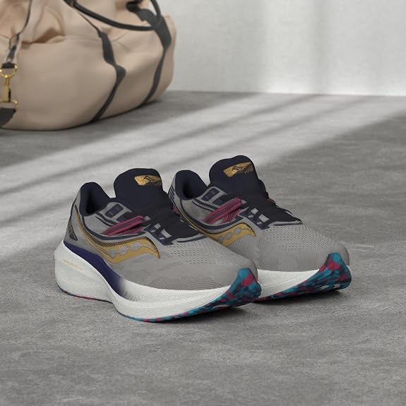 Saucony Women's Triumph 20 Sneaker