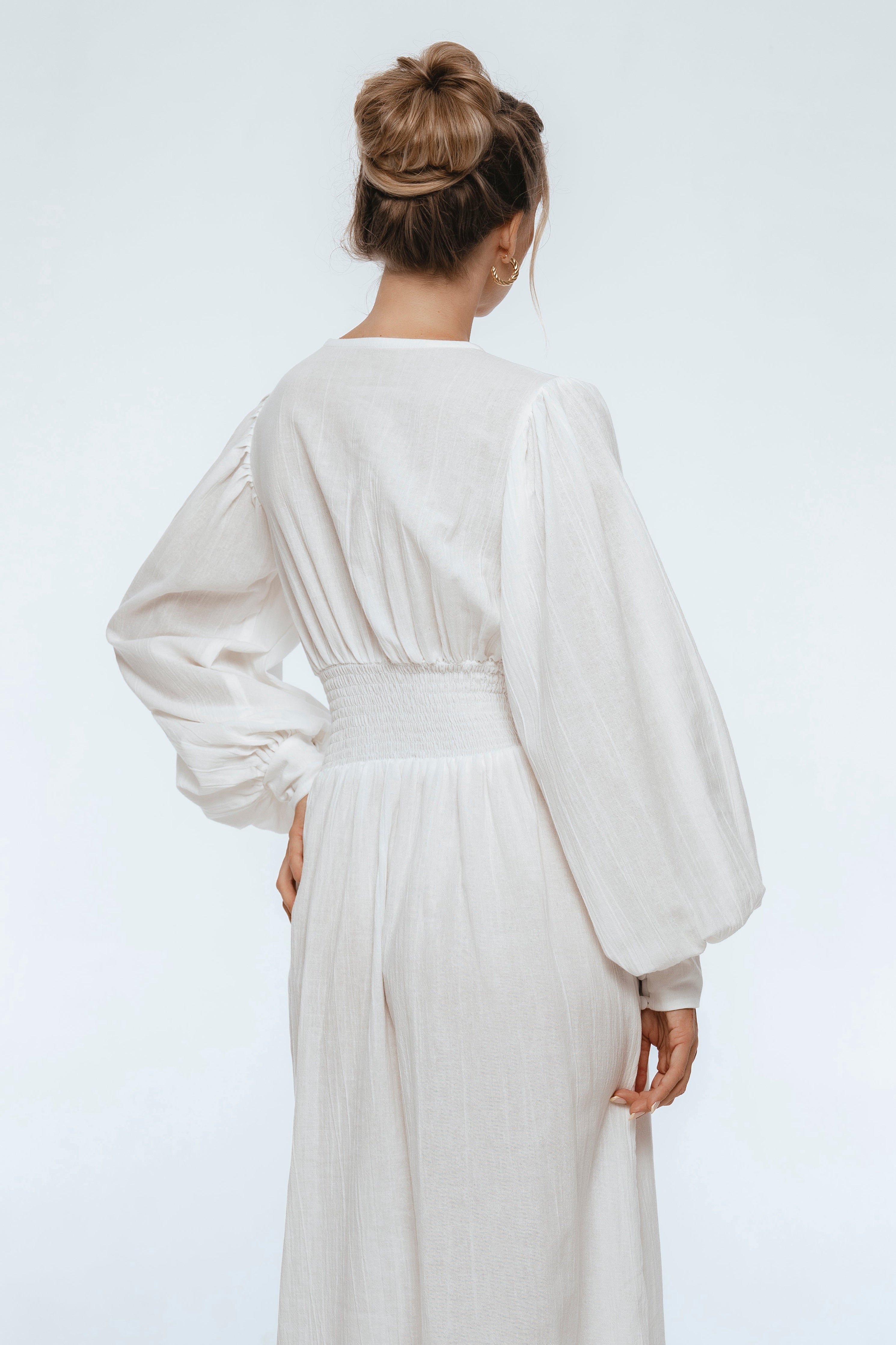 Velvet Sky Long Sleeve Linen Midi Dress