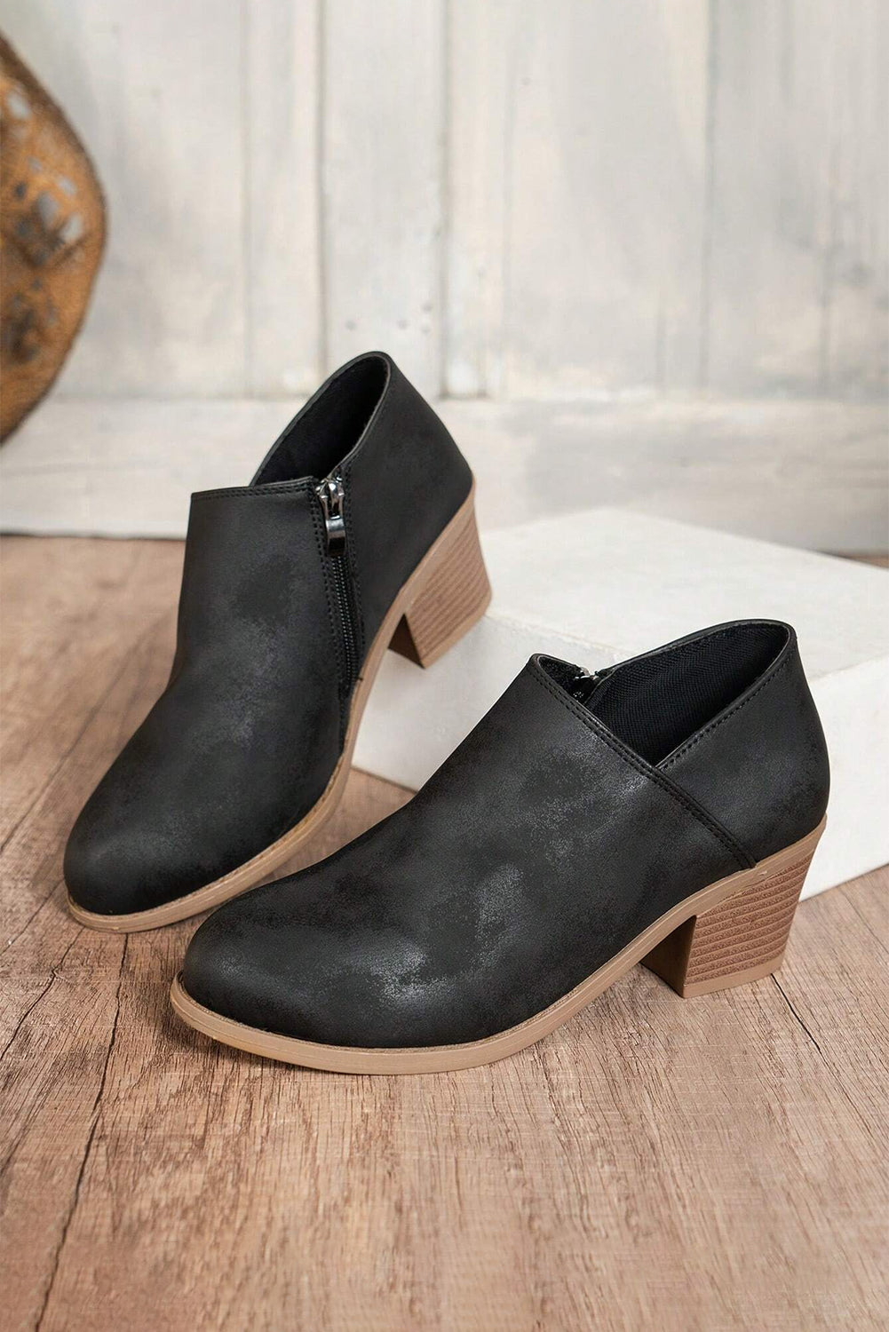 Tulip Opening Suede Ankle Boots - Threaded Pear