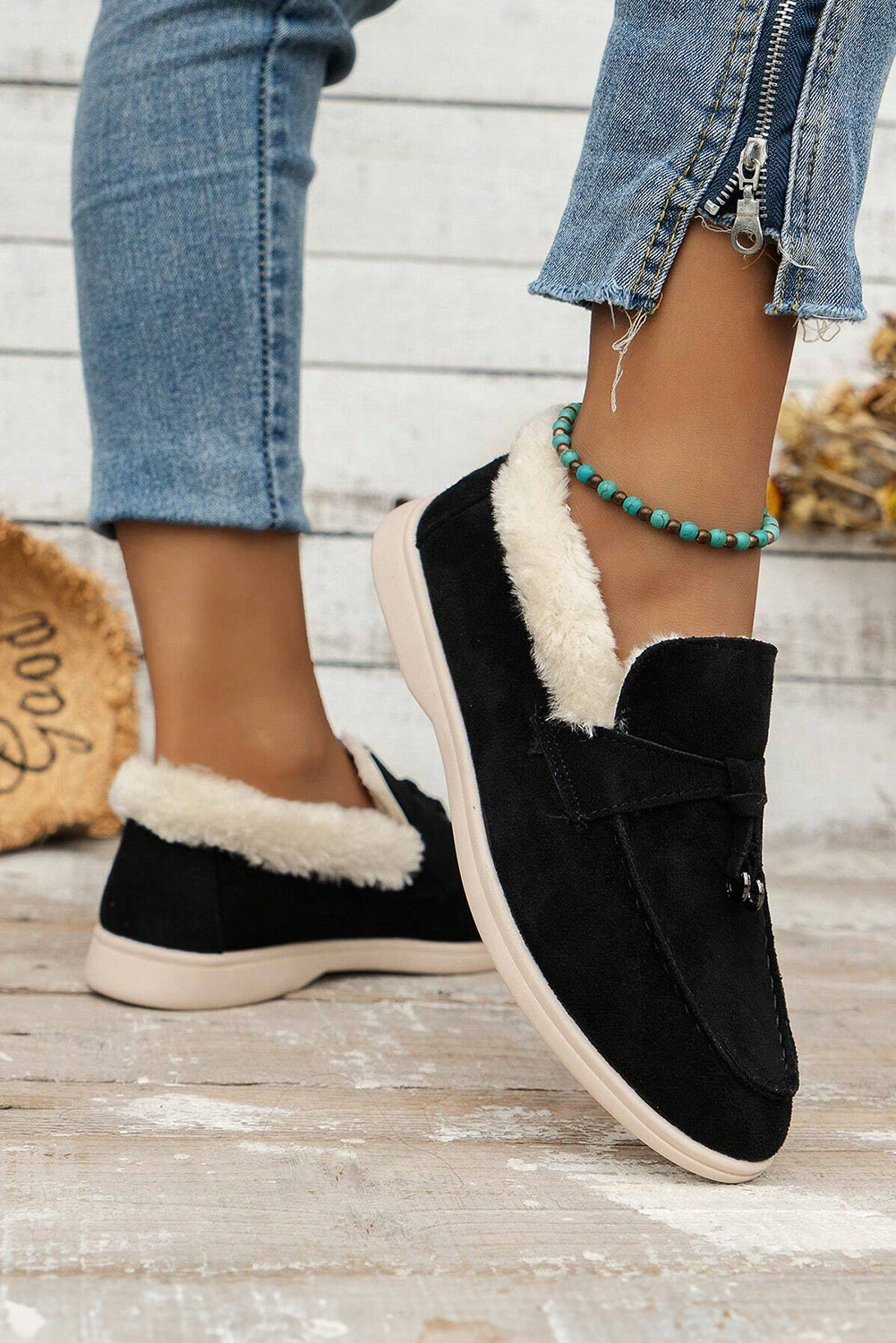 Nyla Furry Lined Slippers - Threaded Pear