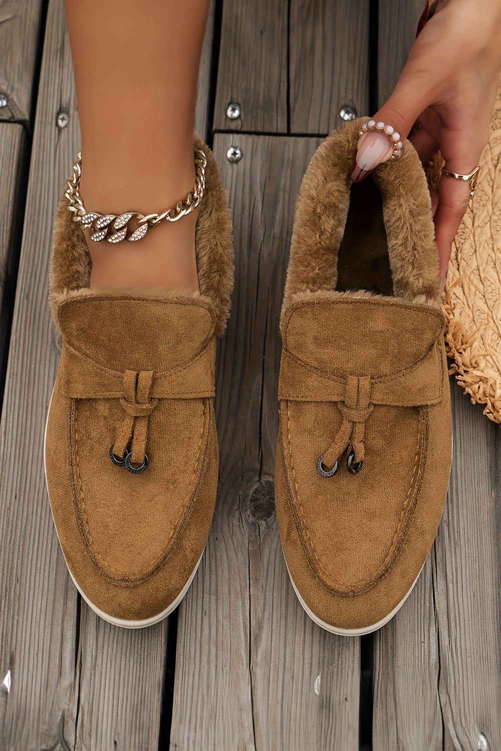 Nyla Furry Lined Slippers - Threaded Pear