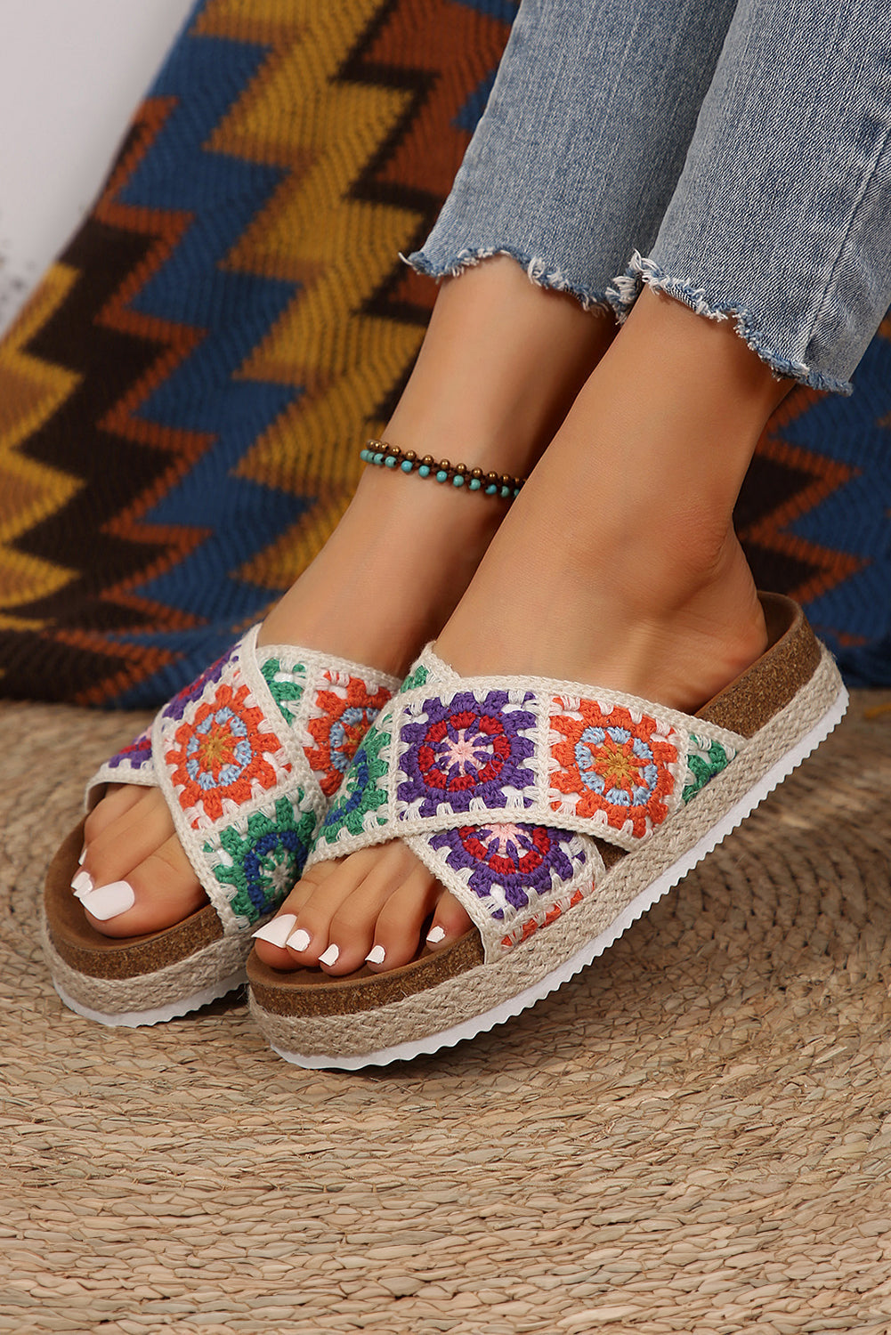 Geometric Woven Crisscross Strap Platform Slippers - Threaded Pear