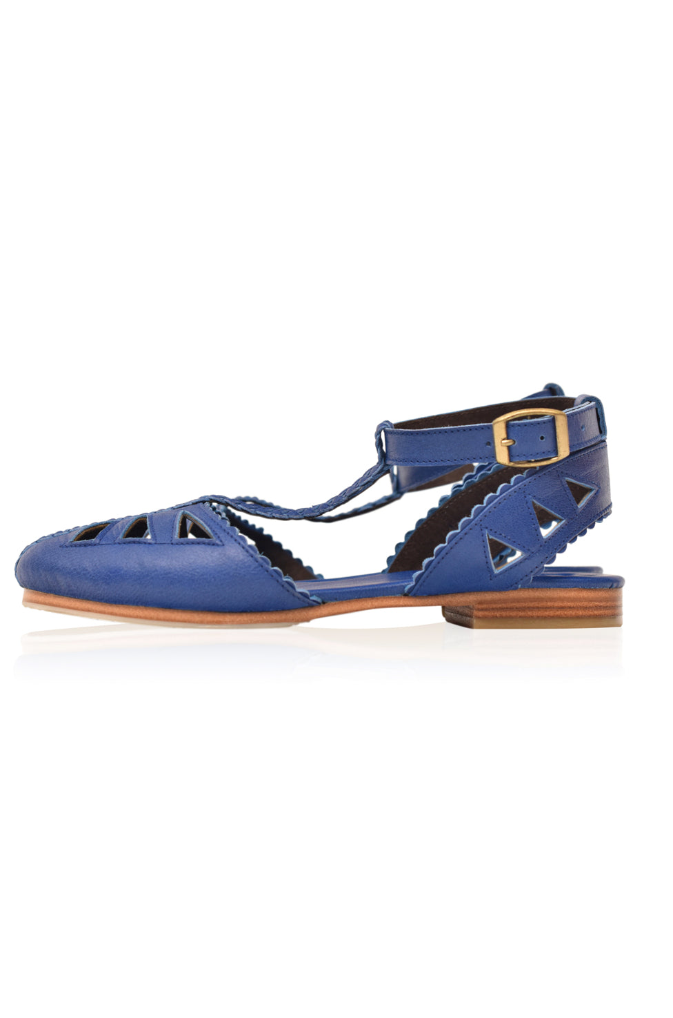 Bounty T-Strap Leather Sandals