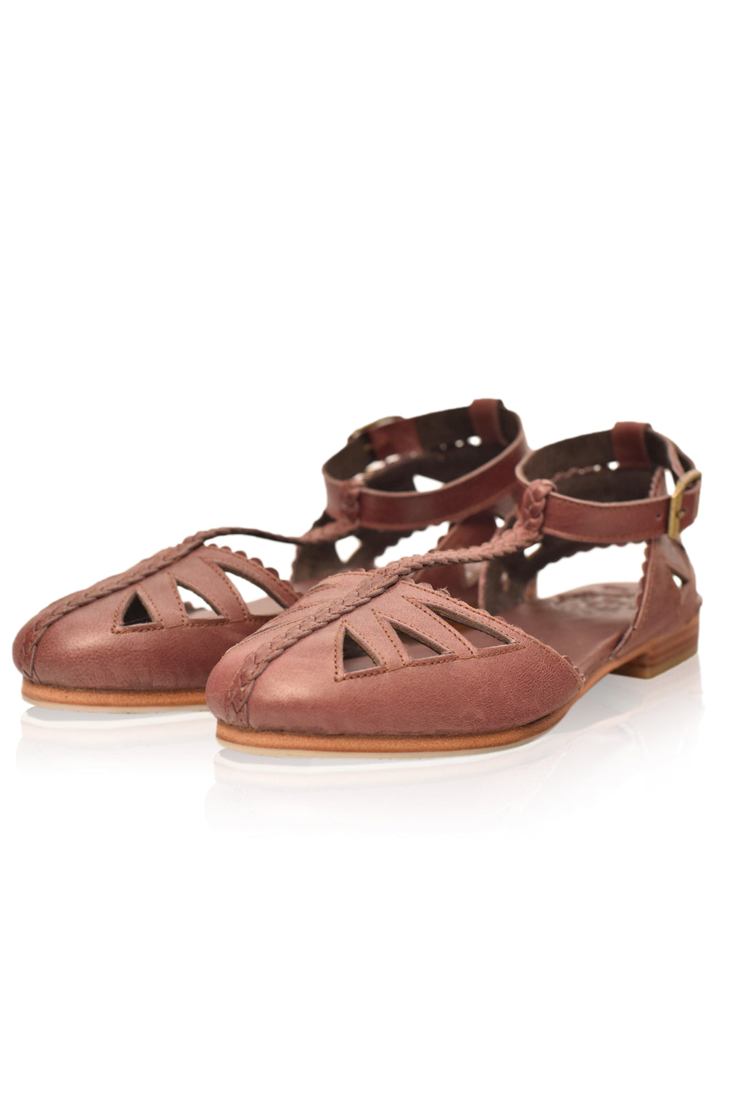 Bounty T-Strap Leather Sandals