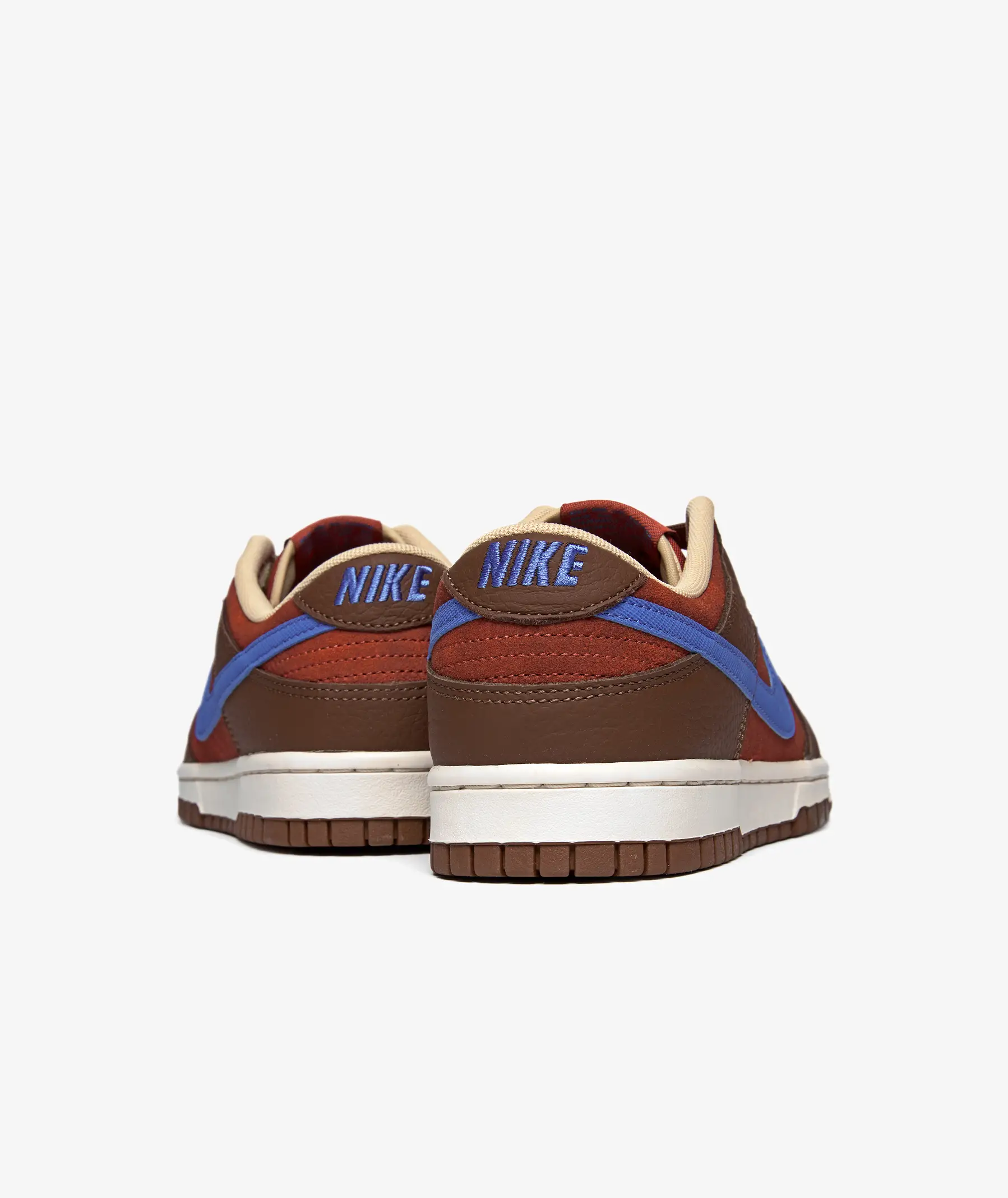 Nike Dunk Low Retro PRM