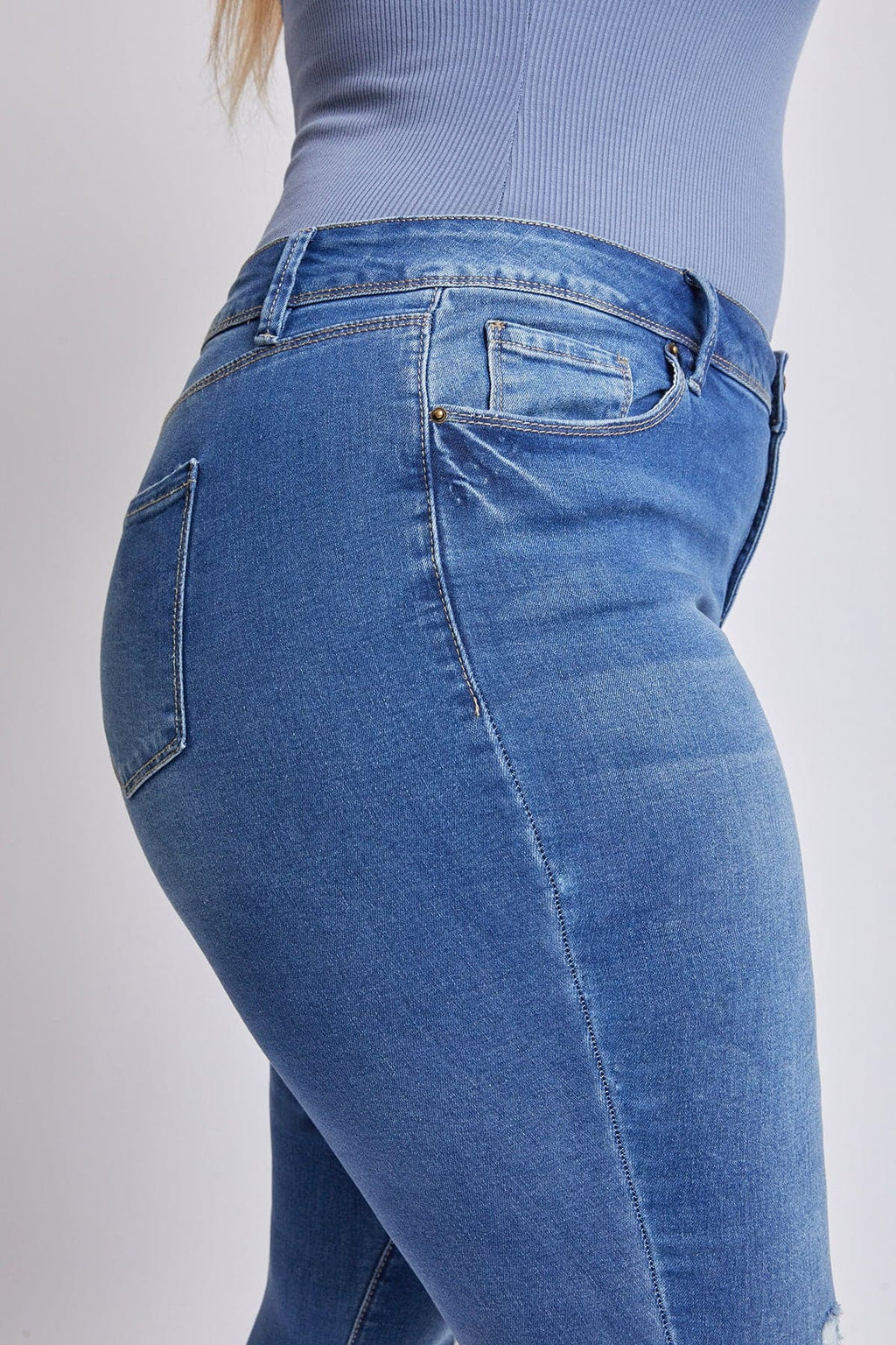 Essential  Skinny Jeans by OyeraCharisma