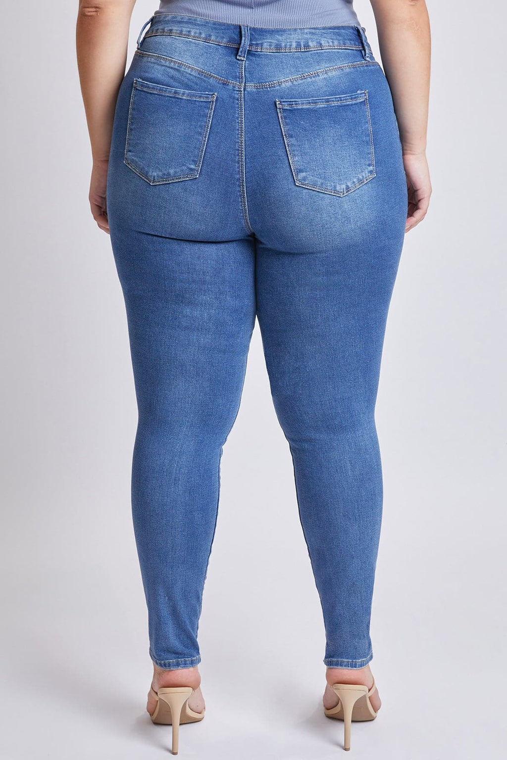 Essential  Skinny Jeans by OyeraCharisma
