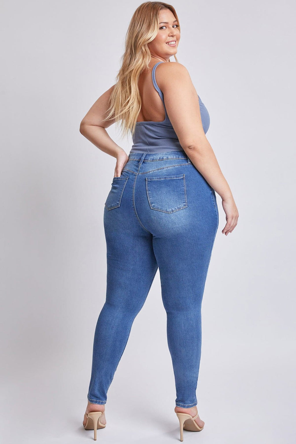 Essential  Skinny Jeans by OyeraCharisma