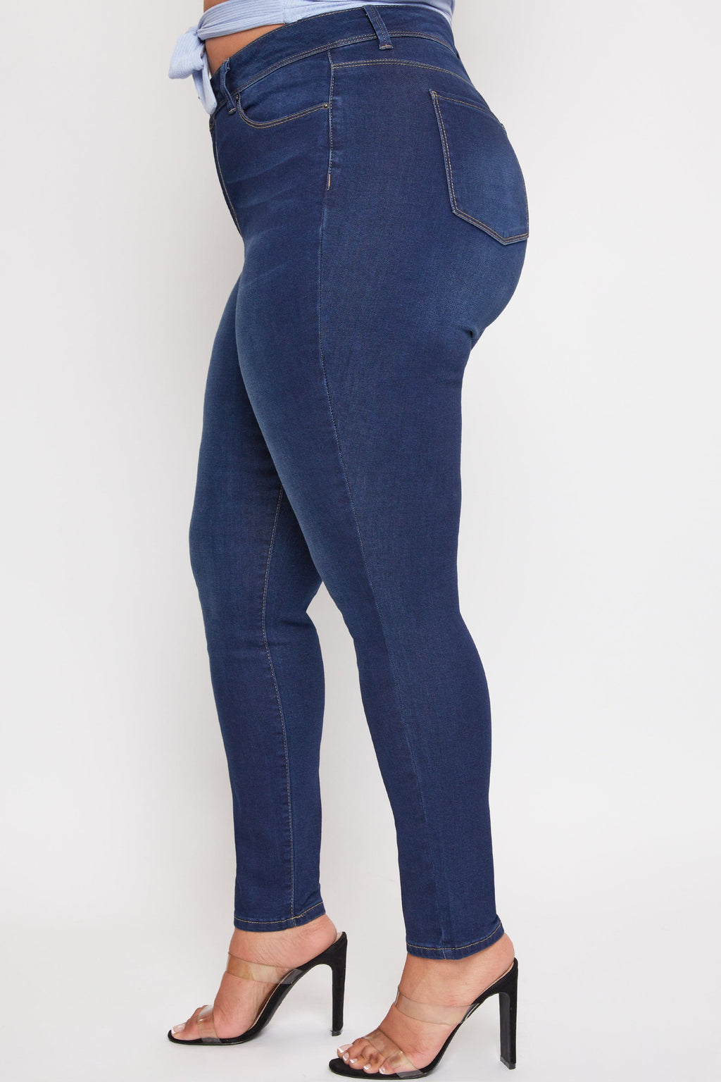 Essential  Skinny Jeans by OyeraCharisma