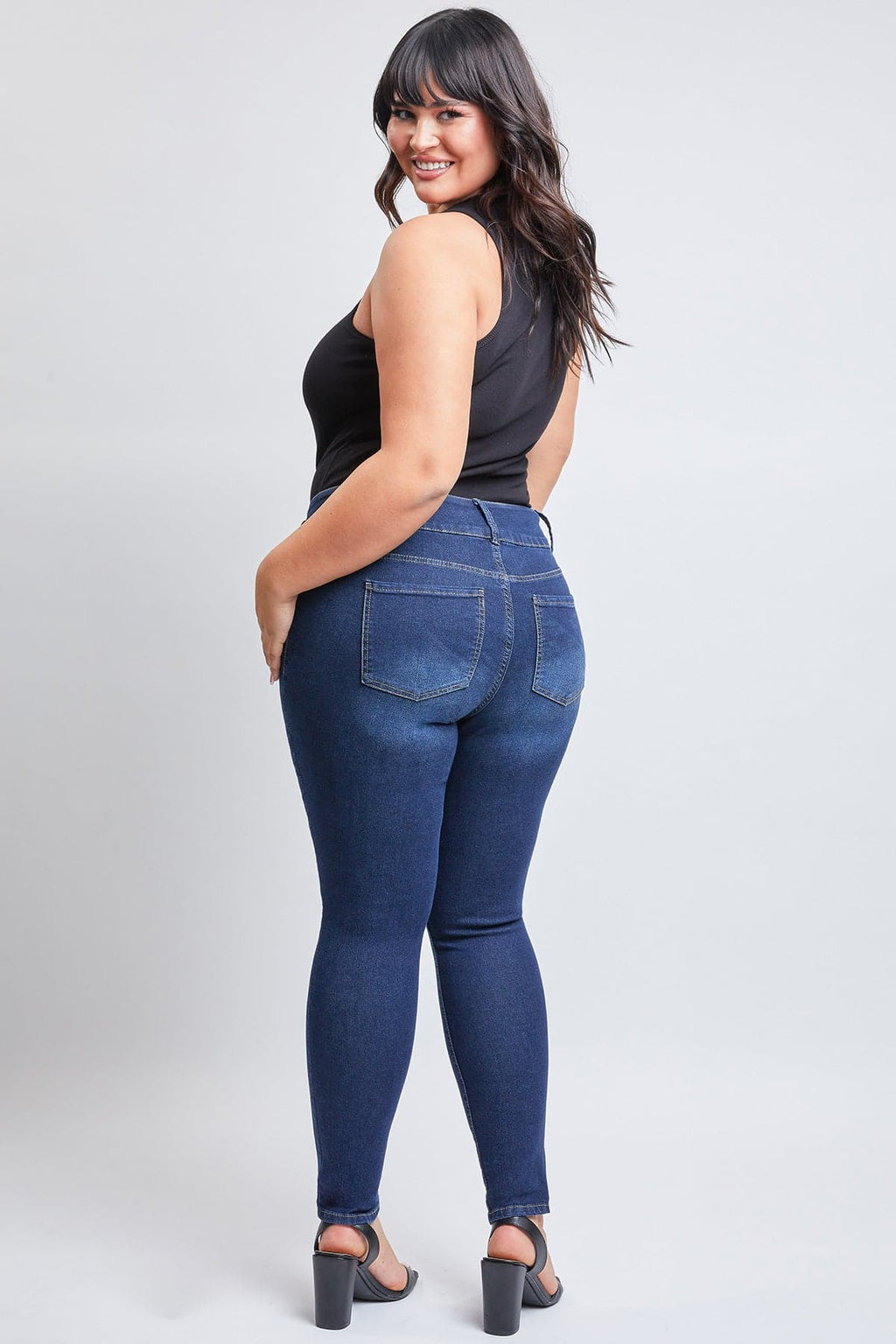Essential Sustainable Skinny Jeans by OyeraCharisma