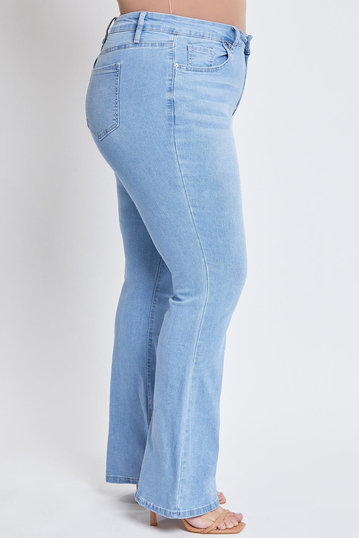 Basic Flare Jeans by OyeraCharisma