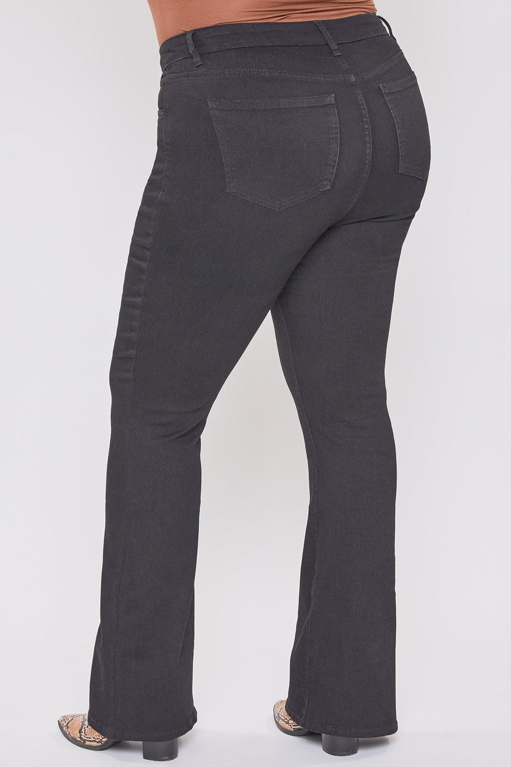 Basic Flare Jeans by OyeraCharisma