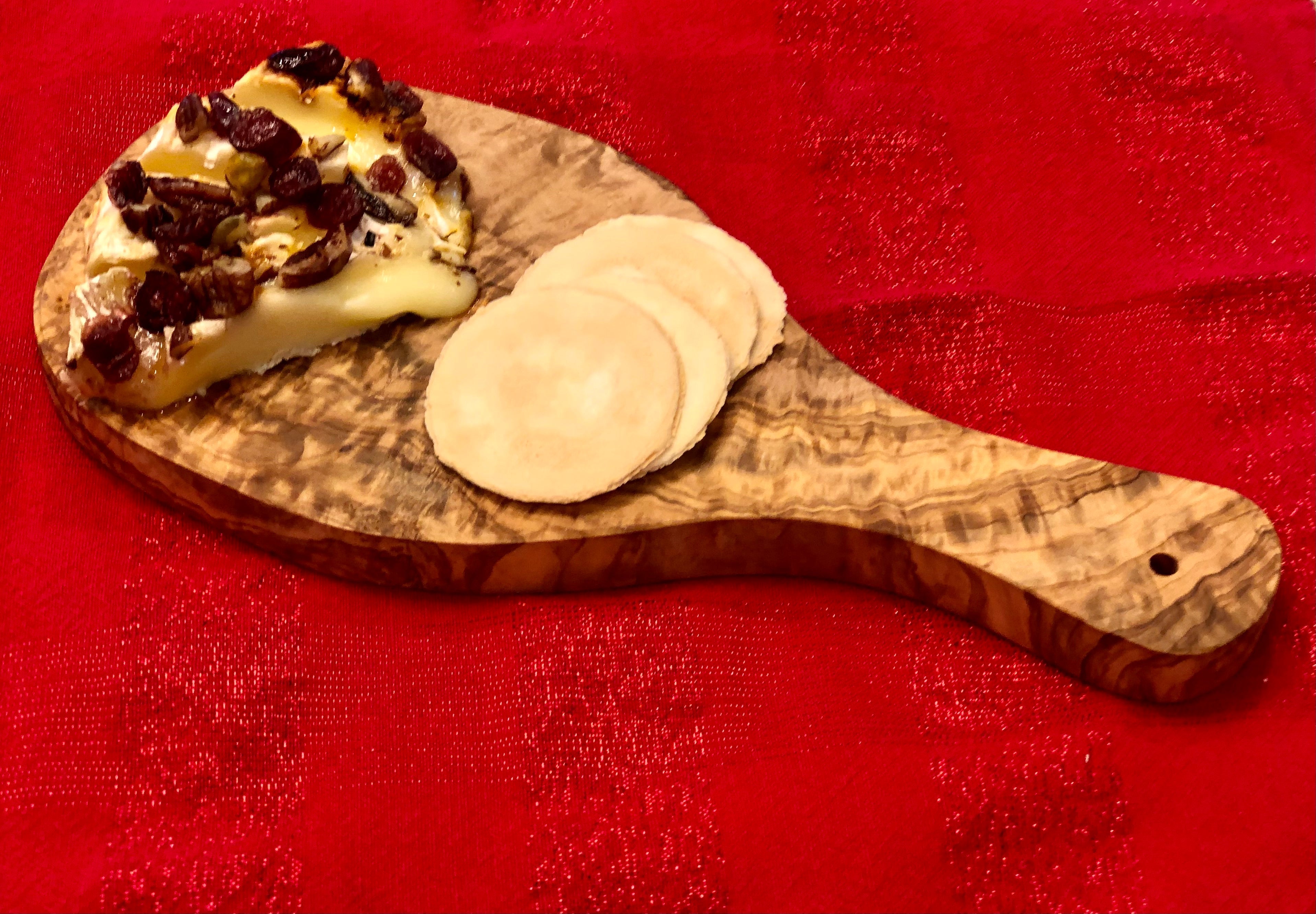 Original Olive Wood Cutting Board With Handle
