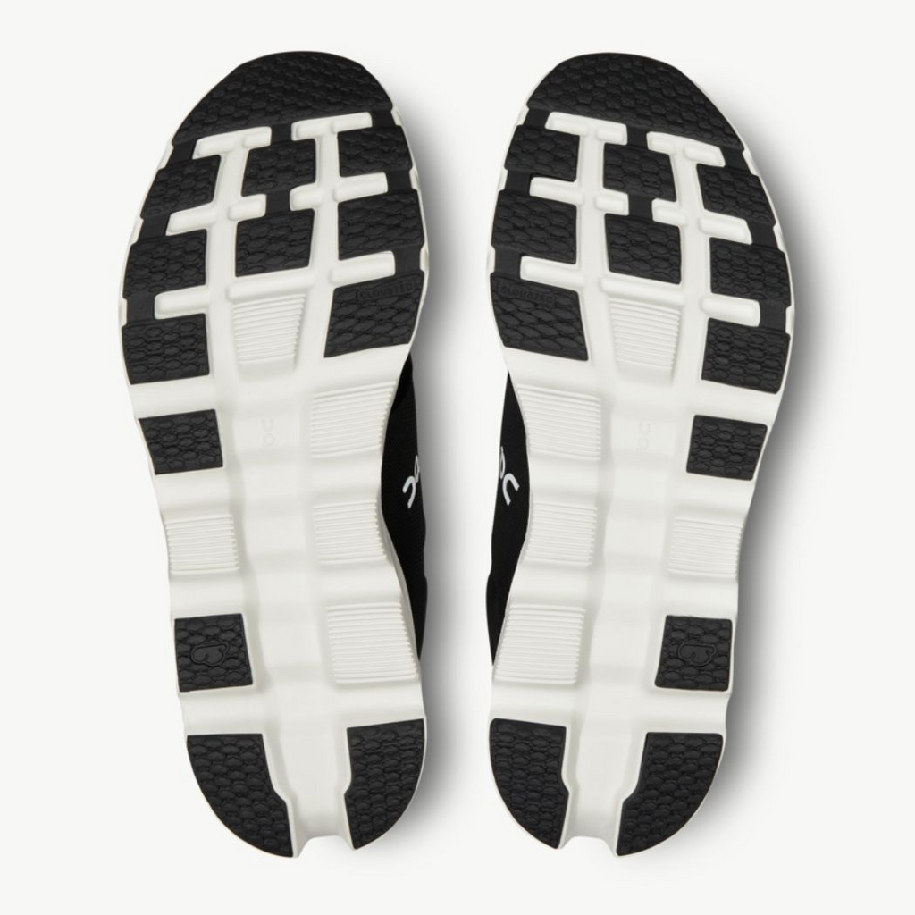 On Running Men's Cloudstratus 3