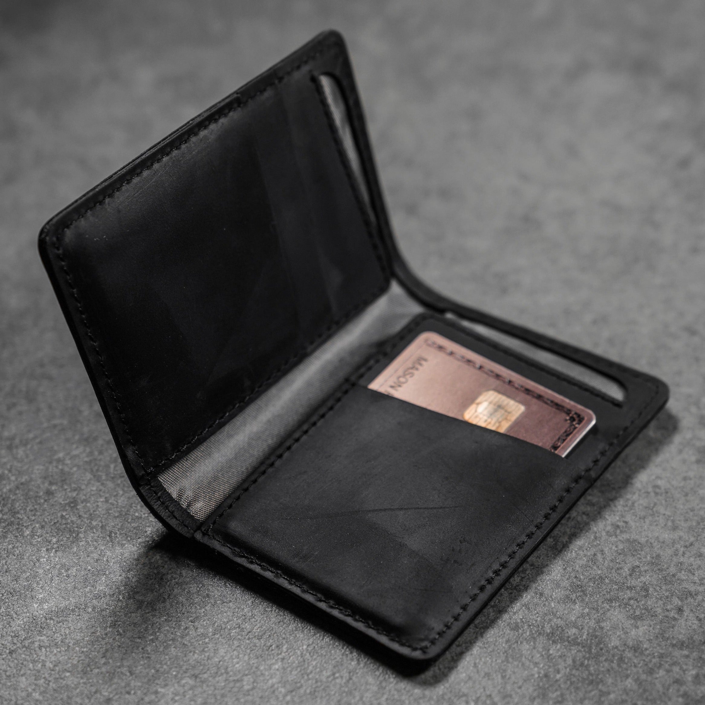 The Messenger Wallet - BLACK EDITION by Bullstrap
