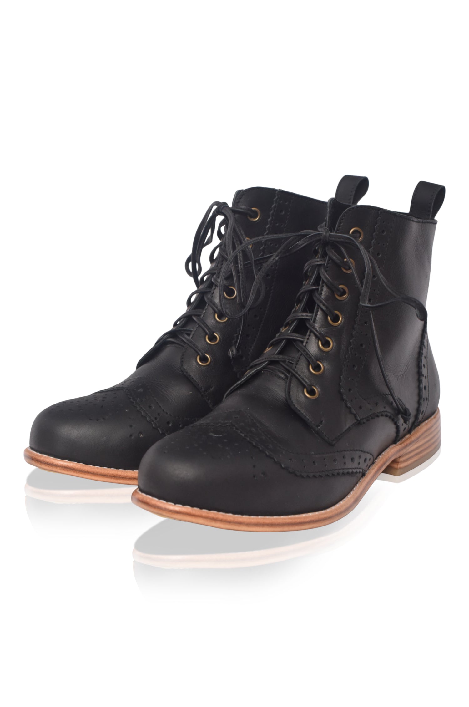 Salstice Brogue Leather Boots