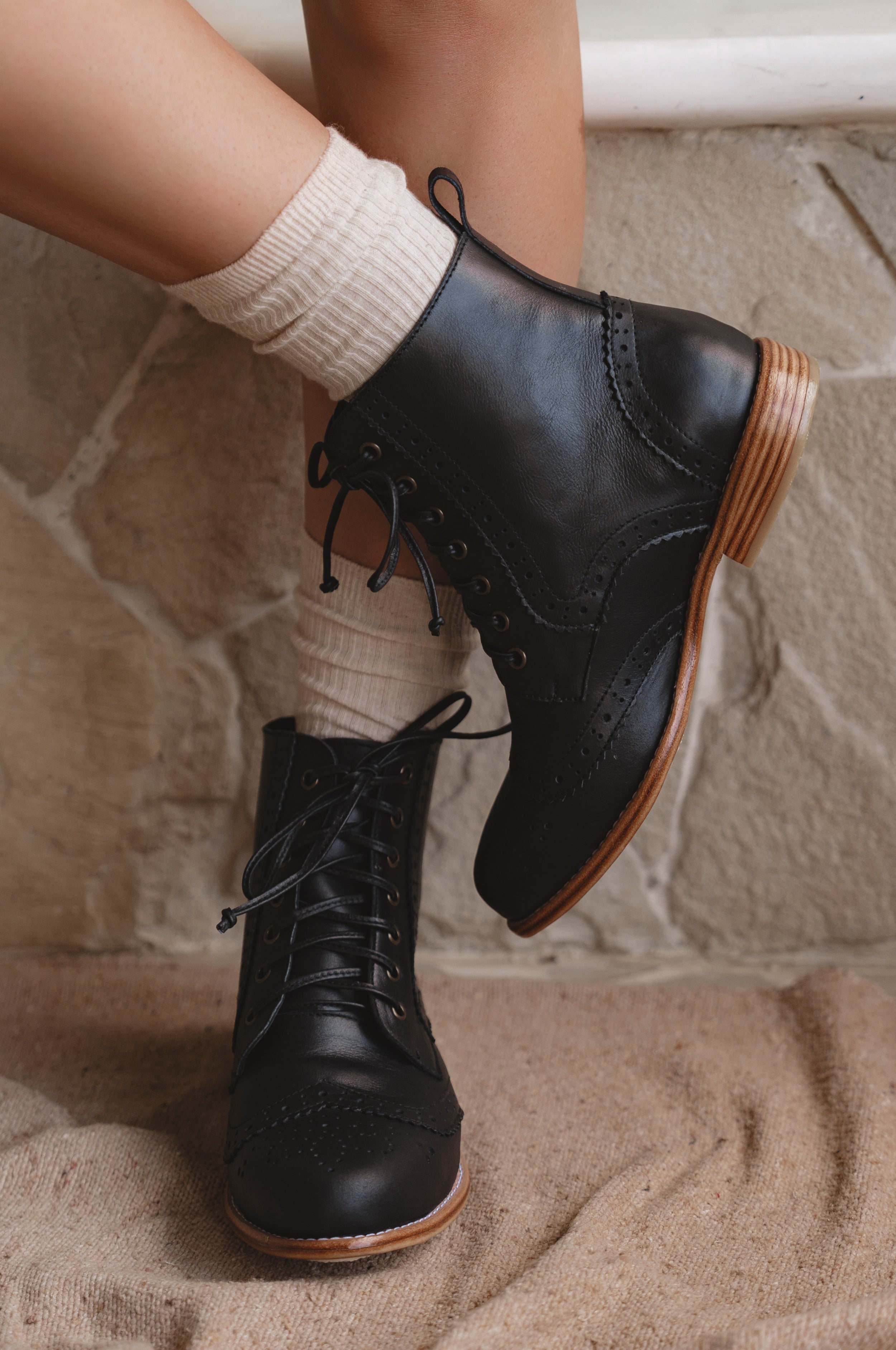 Salstice Brogue Leather Boots
