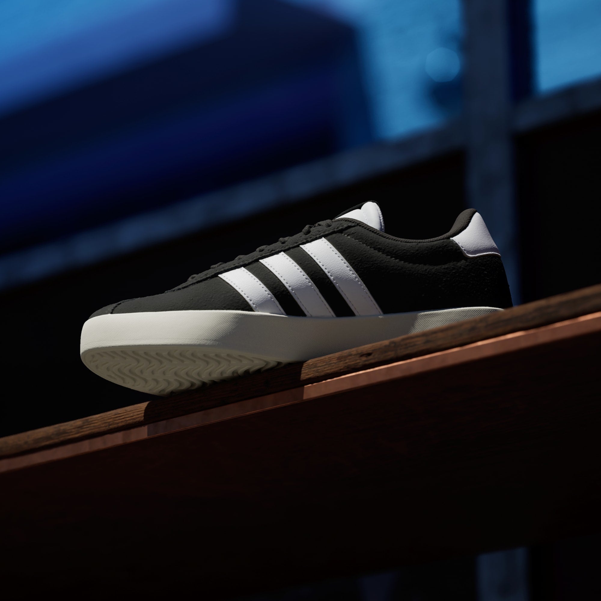 VL Court 3.0 Low Shoes