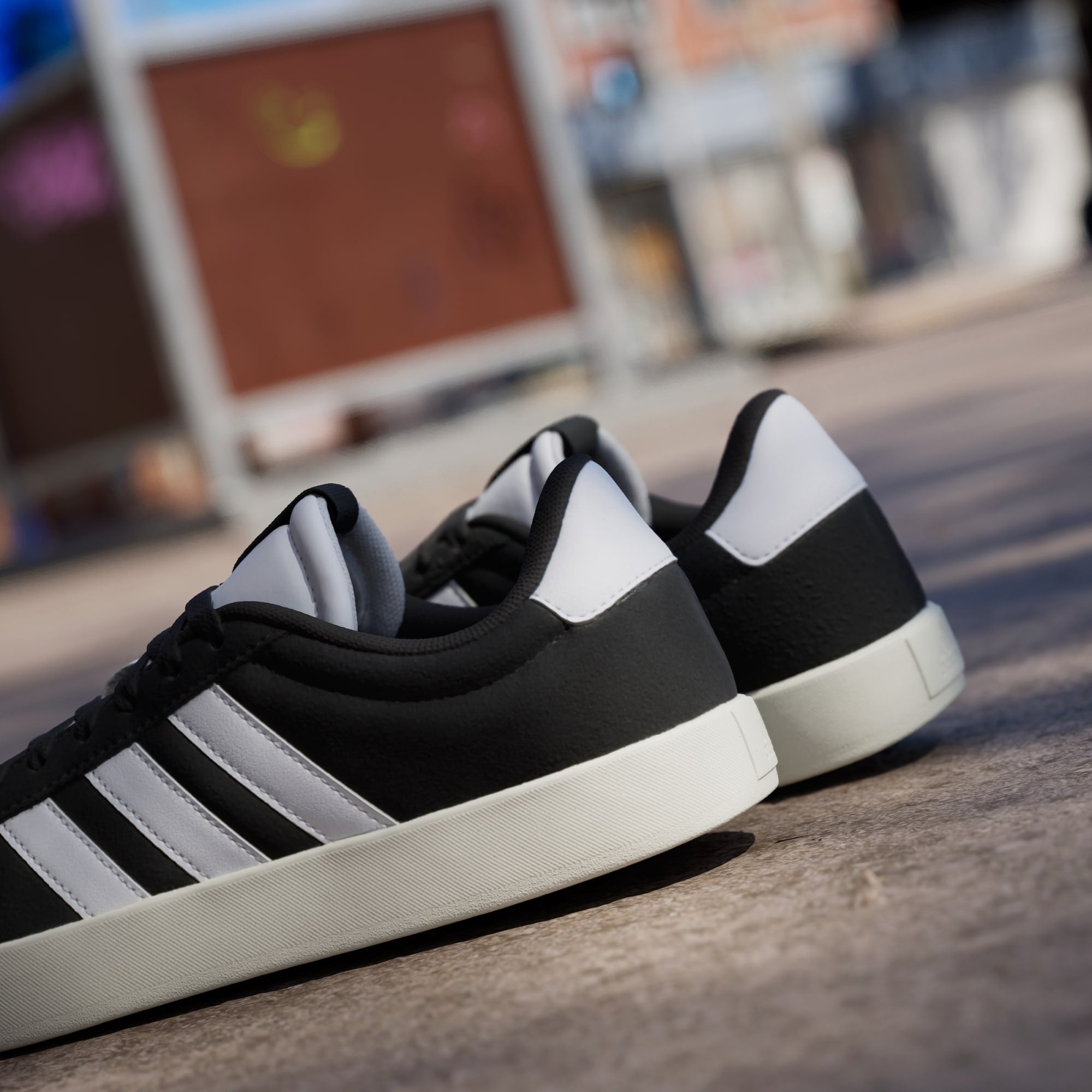VL Court 3.0 Low Shoes