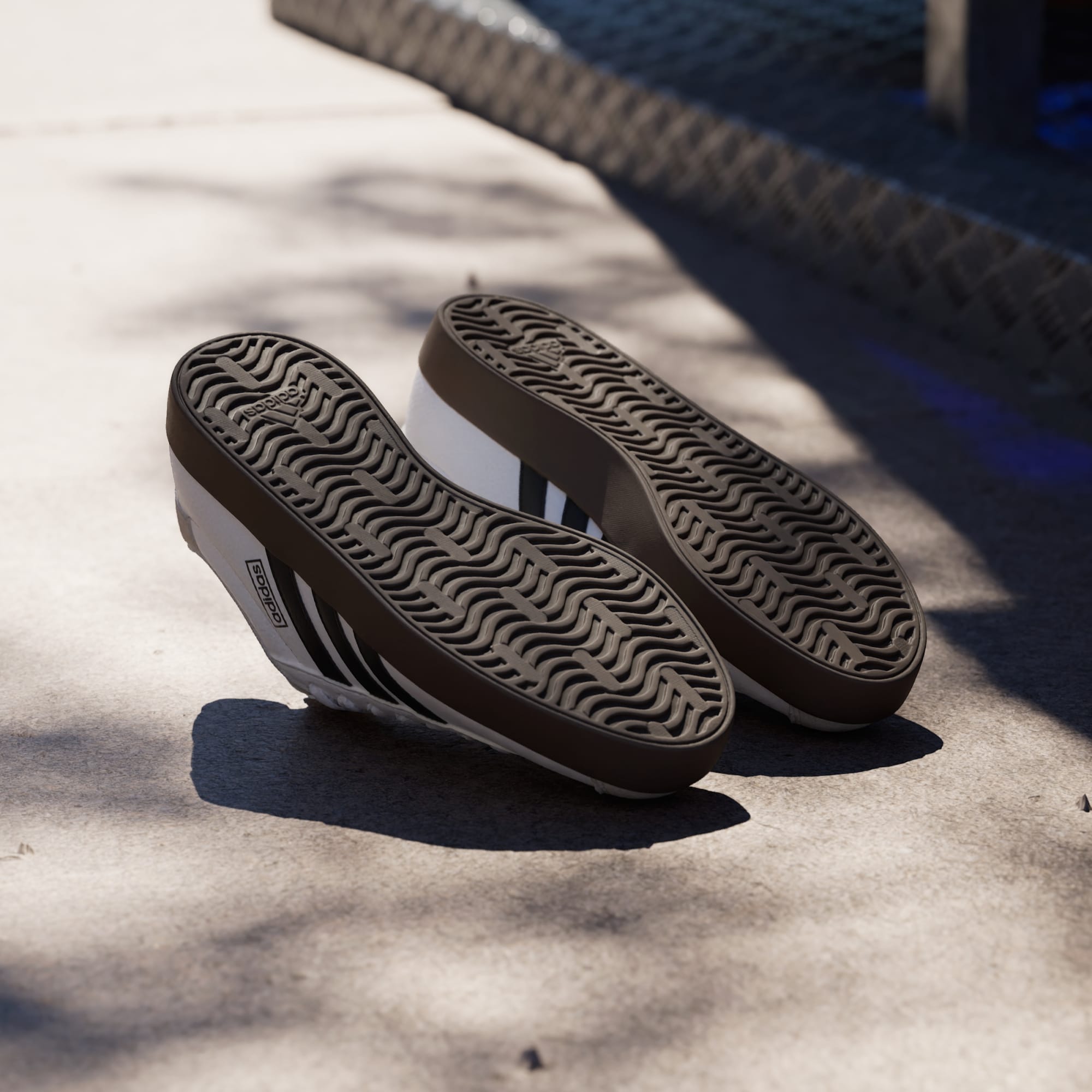 VL Court 3.0 Low Shoes