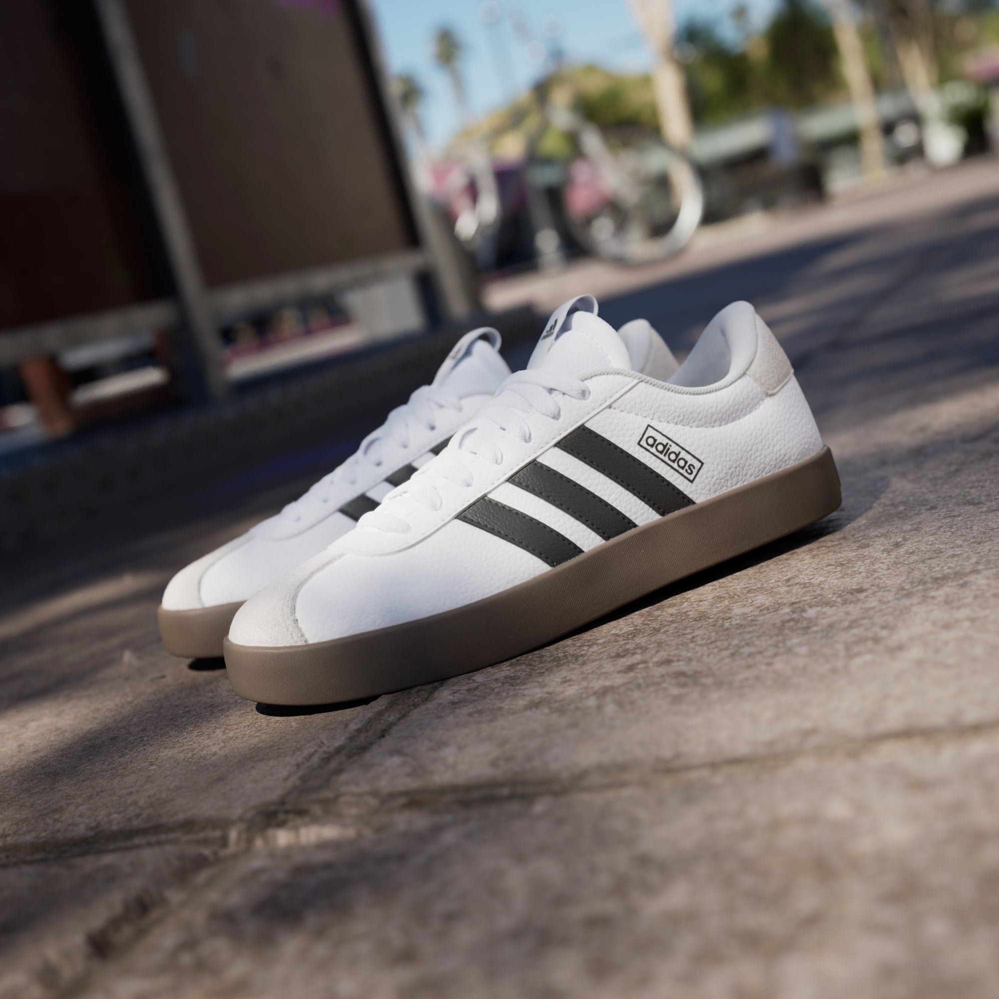 VL Court 3.0 Low Shoes