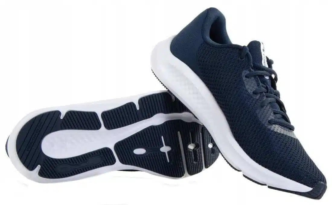 Men's Charged Vantage