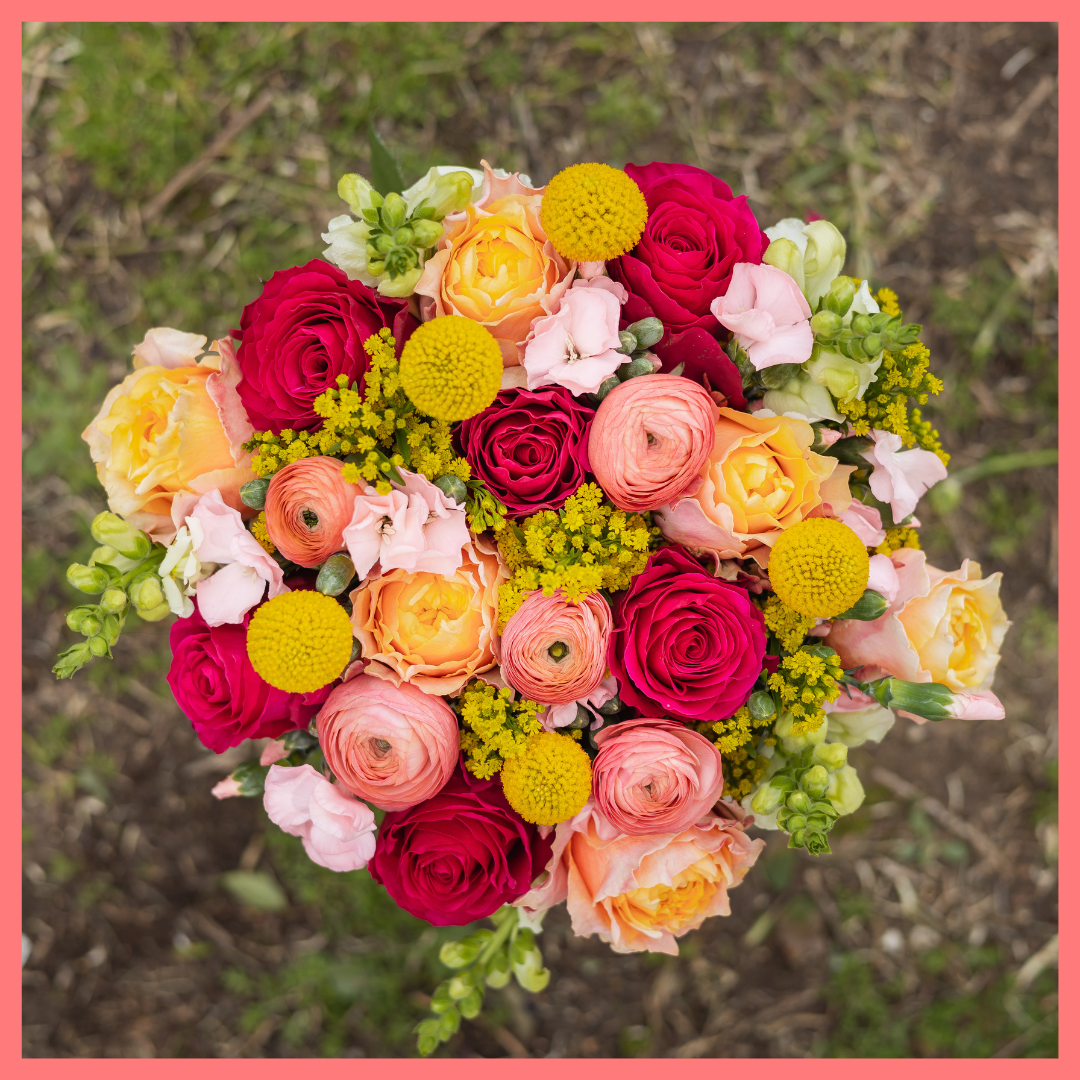 Sweetie Pie Bouquet With Vase