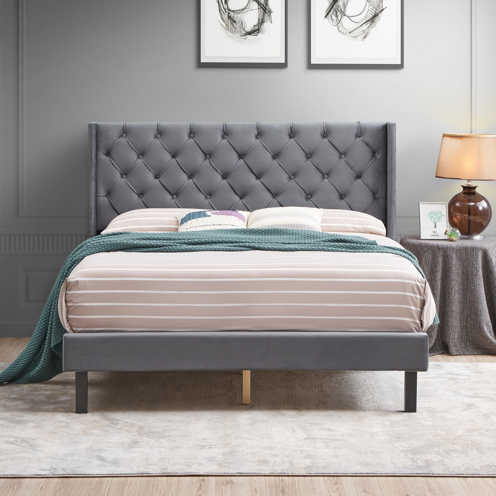 Upholstered Queen Bed With Wings Design