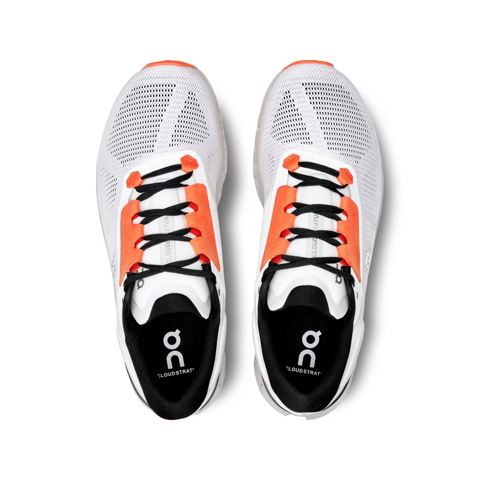 On Running Women's Cloudstratus 3