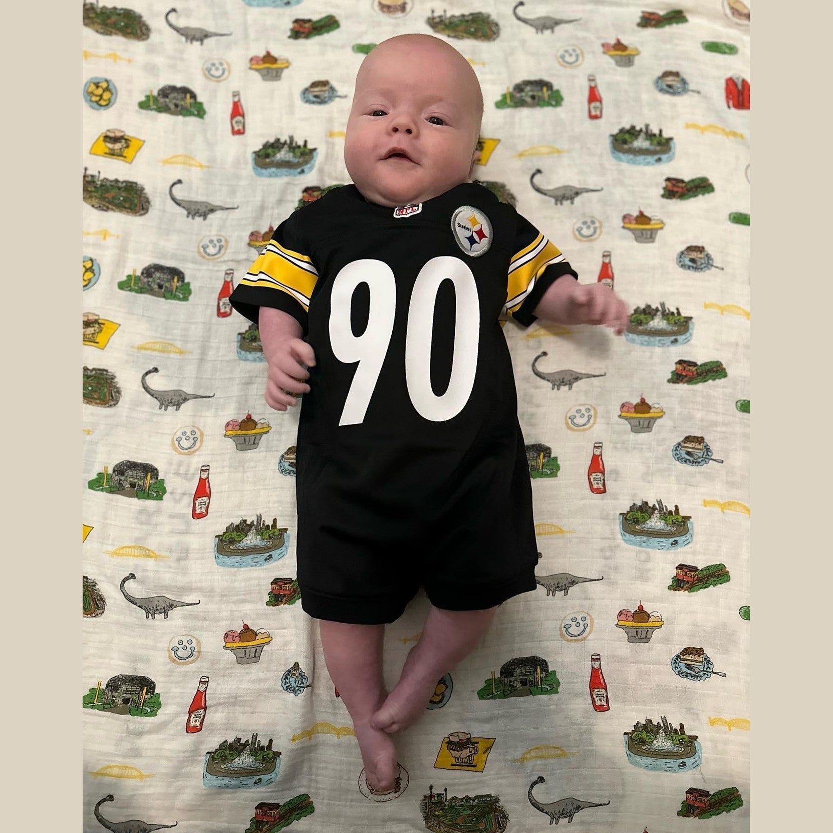GiftSet: Pittsburgh Baby Muslin Swaddle Blanket and Burp Cloth/Bib Combo
