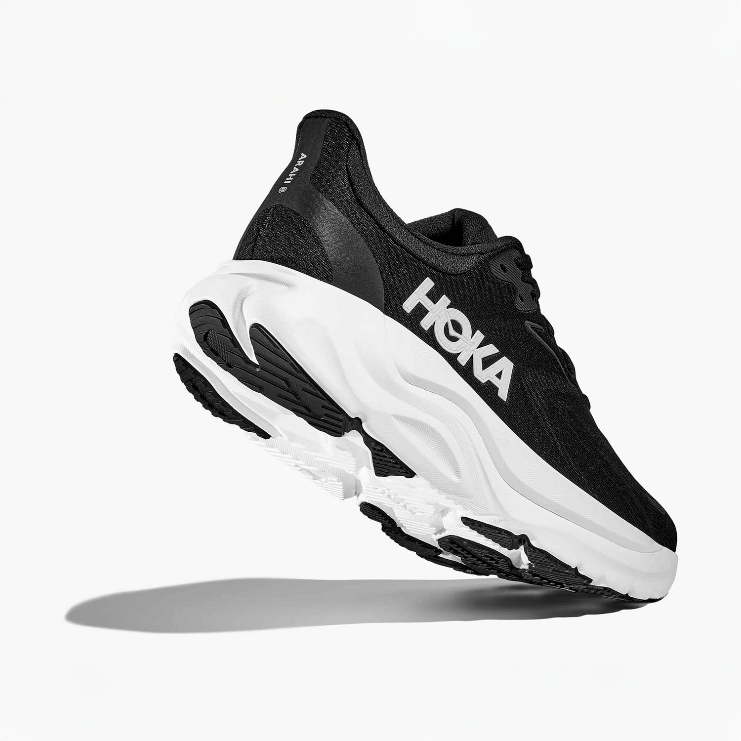 HOKA Women’s Arahi 8