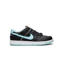 Nike Dunk Low SE