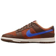 Nike Dunk Low Retro PRM