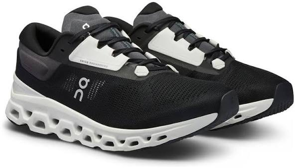 On Running Men's Cloudstratus 3