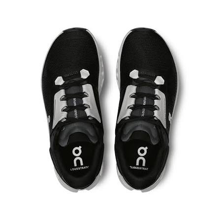 On Running Women's Cloudstratus 3