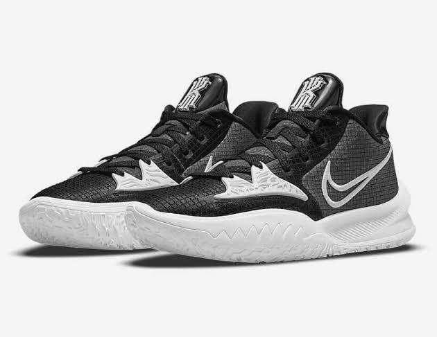 NIKE Kyrie Low 4 TB