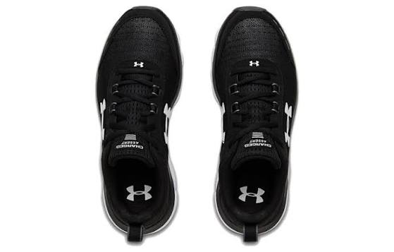 Women's UA Charged Assert 8